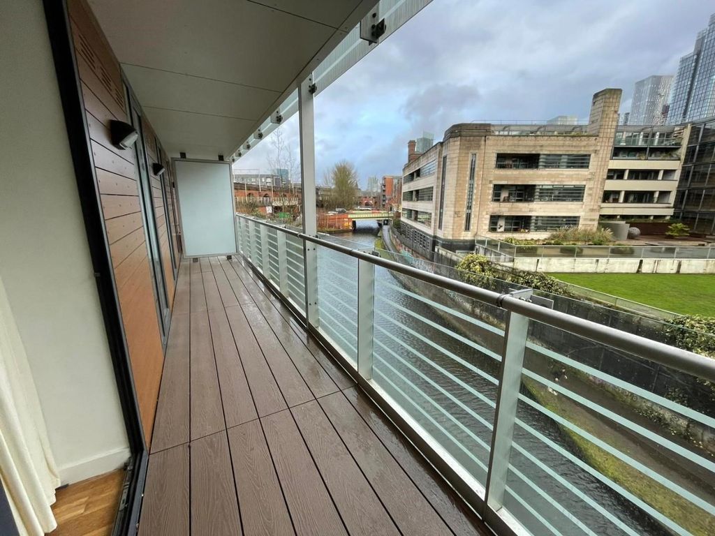 Property photo 1 of 12 123 St George Outside 1.Jpeg