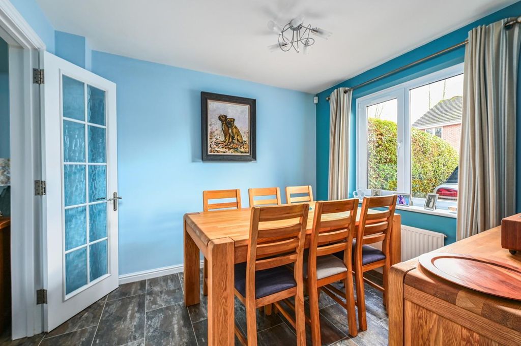 Property photo 3 of 15 Dining Room