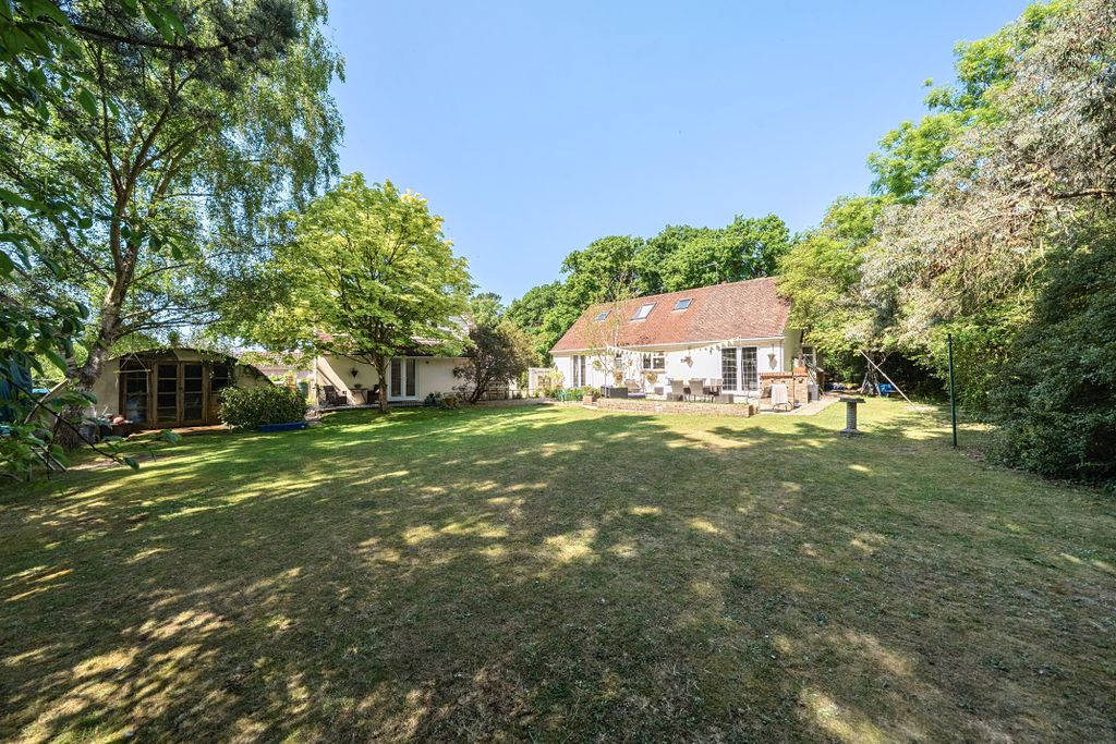 Property photo 3 of 15