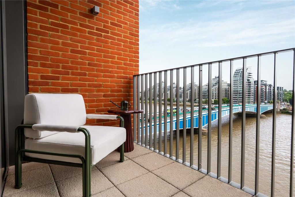 Property photo 3 of 13 Balcony (Photo Of Show Apartment)