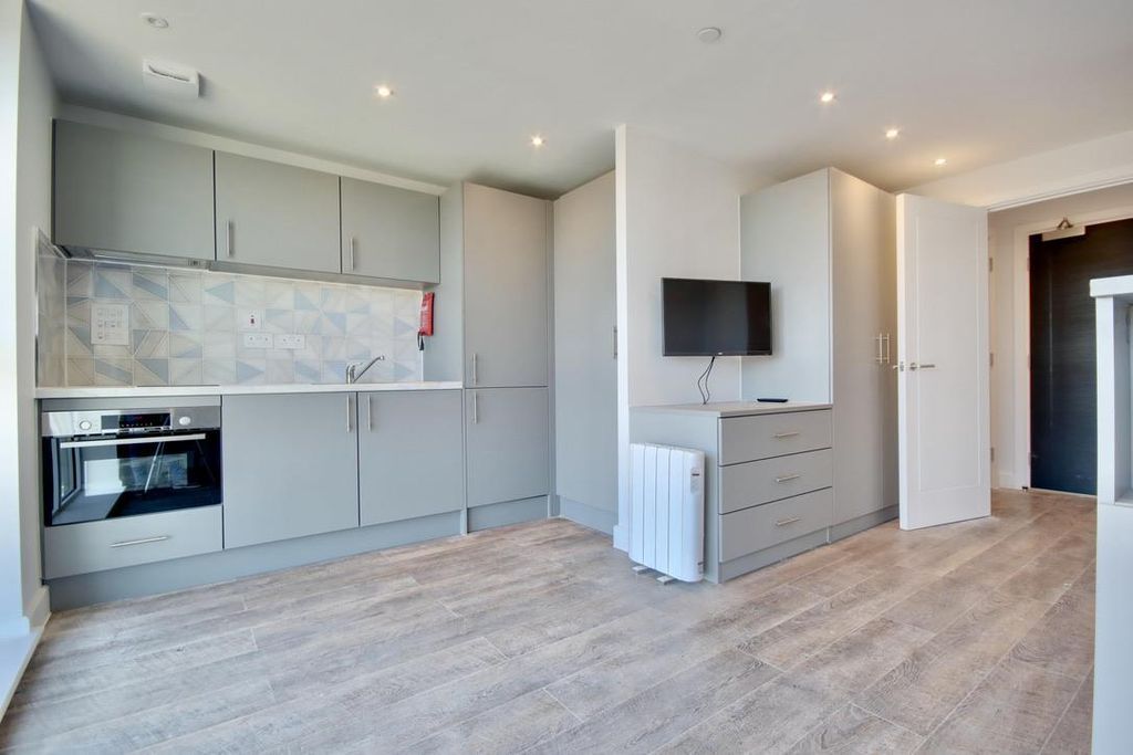 Property photo 1 of 13 Padh8Jghlugs3Kjrsrjboq.Jpg