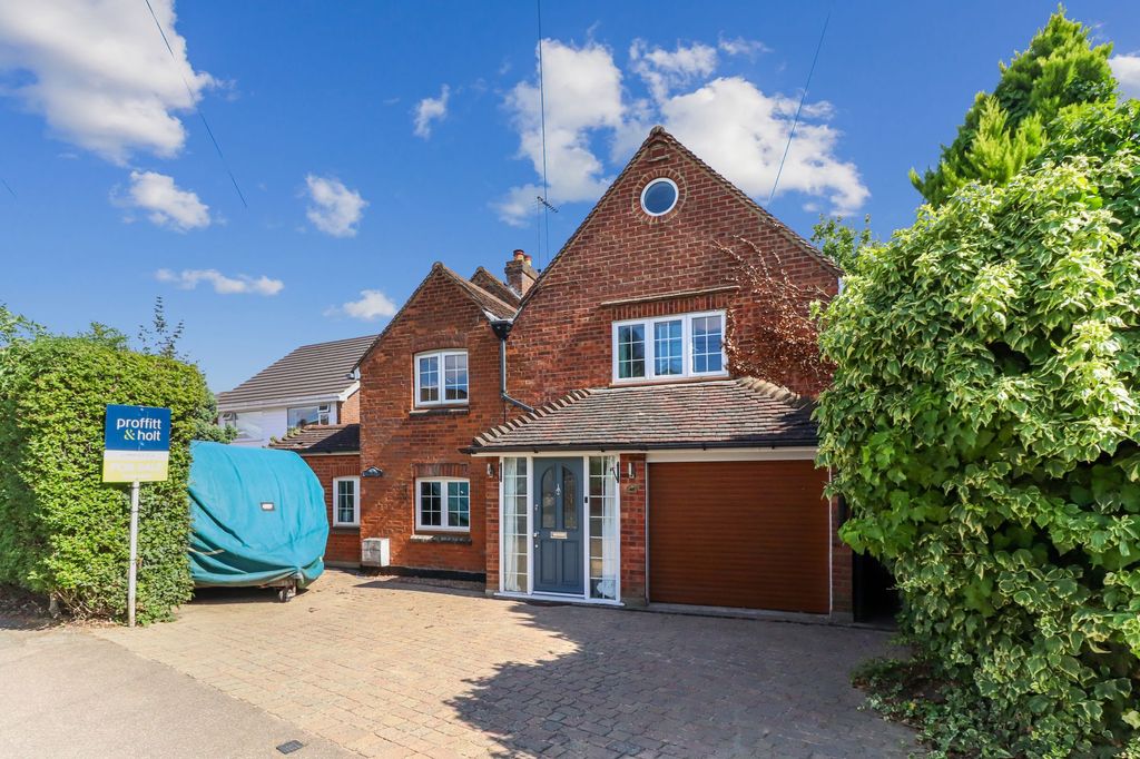 Property photo 1 of 31