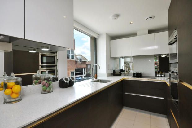 Property photo 2 of 6 1