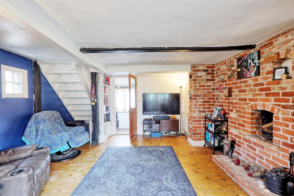 Property photo 3 of 19 Img_9371_2_3_Easyhdr-Interior3.Jpg