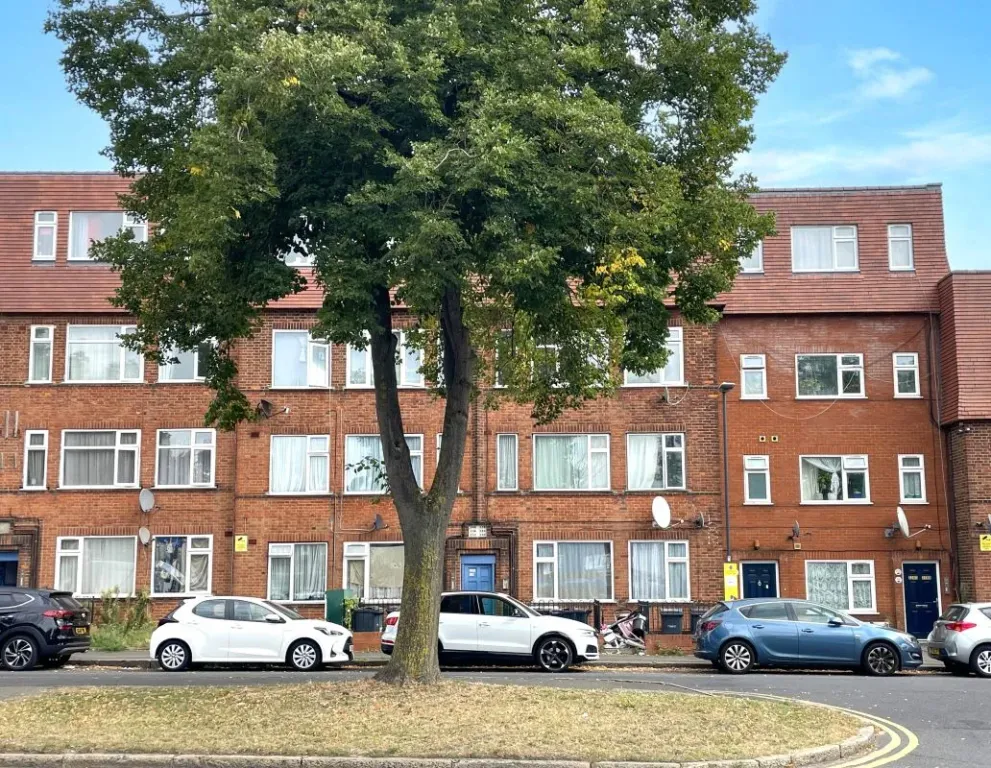 Property photo 1 of 11