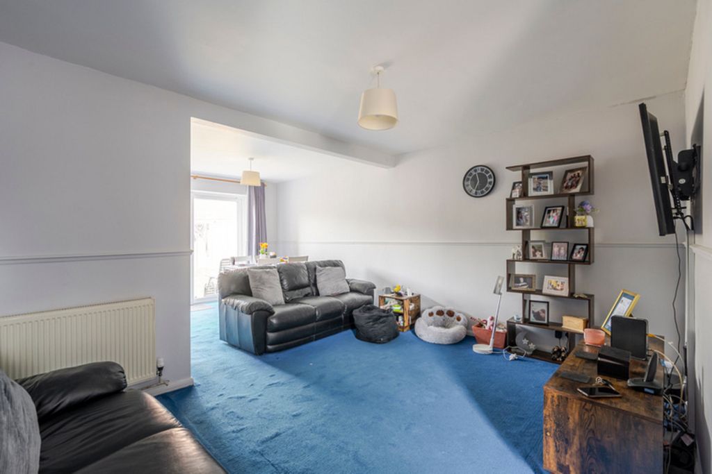 Property photo 2 of 22