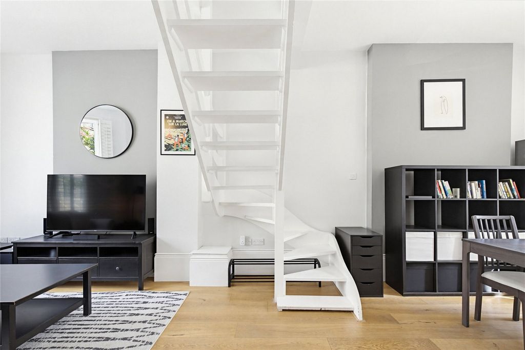 Property photo 3 of 11 Picture No. 09