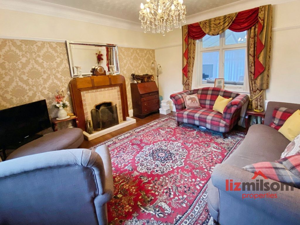 Property photo 3 of 23