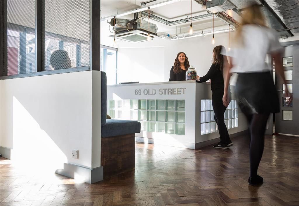 Property photo 3 of 8 Serviced Office To Rent In Old Street, London, Ec1