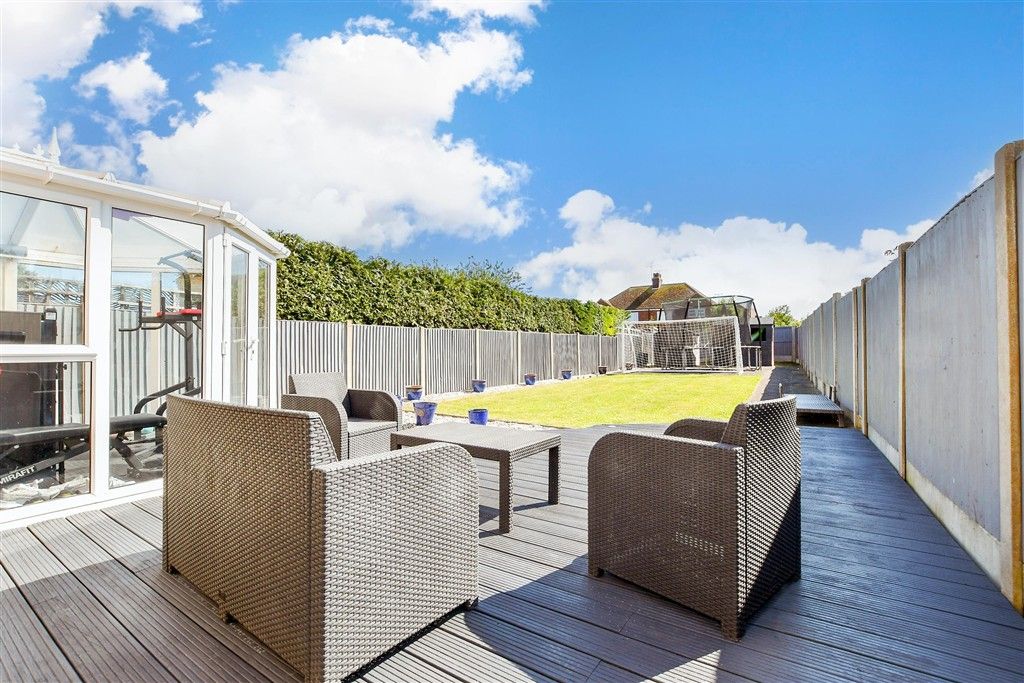 Property photo 1 of 13 Patio / Decking