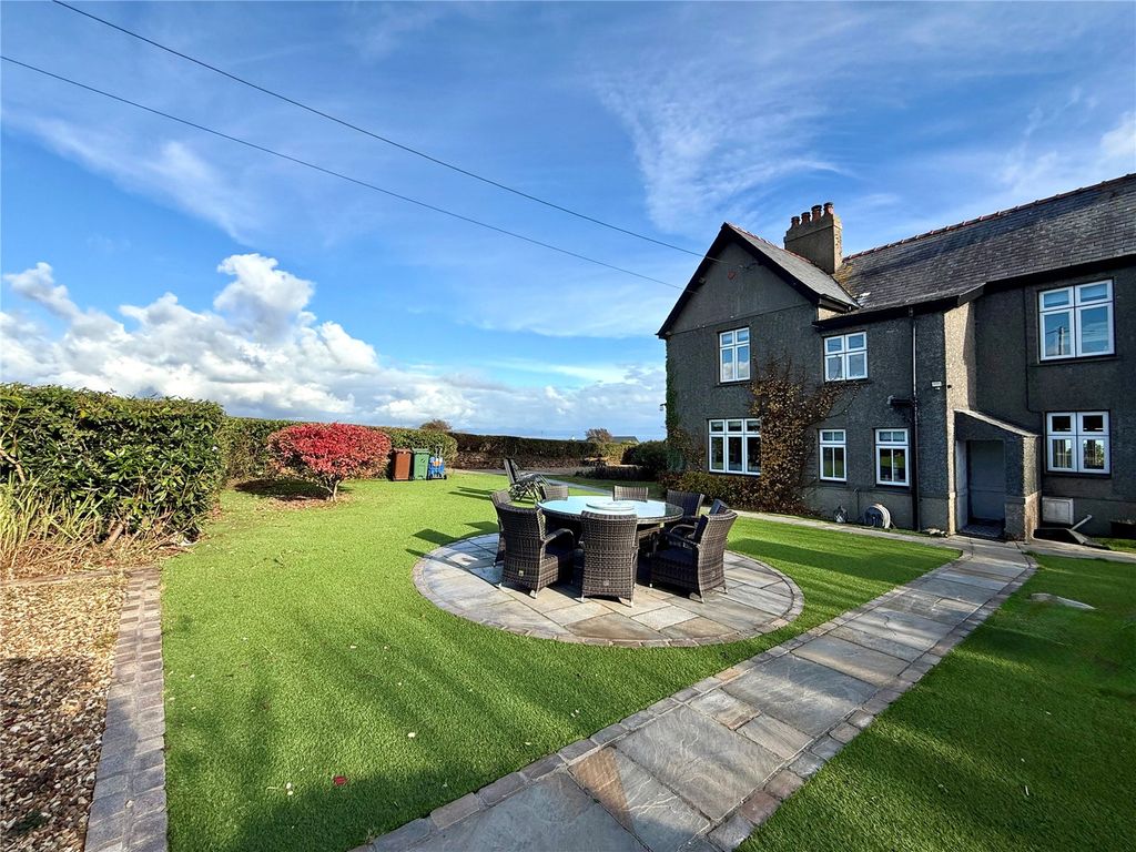 Property photo 1 of 16 Picture No. 09