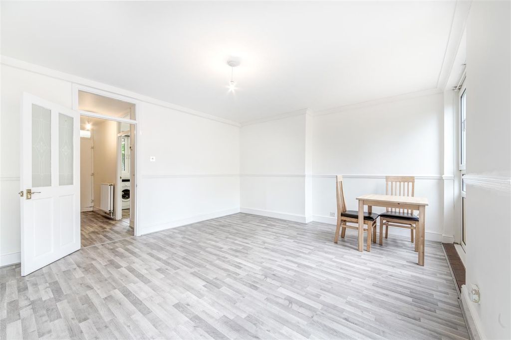 Property photo 3 of 16 Reception Room