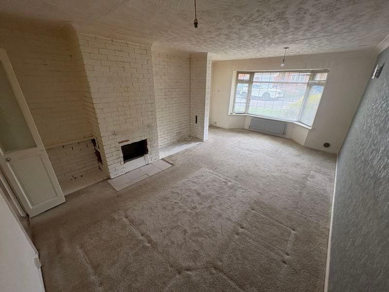 Property photo 3 of 17 Photo 2