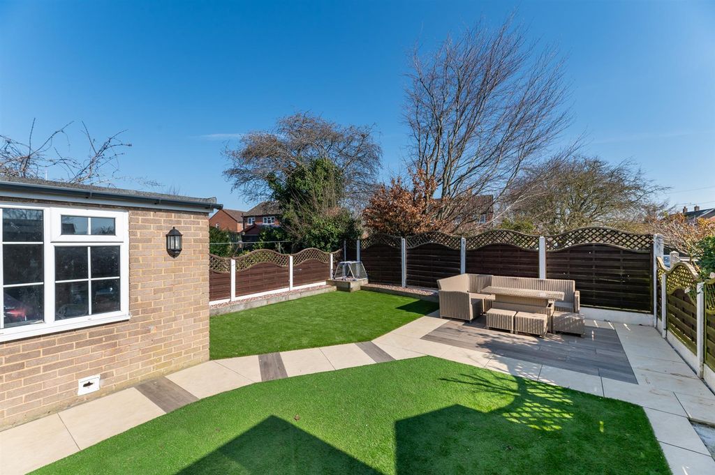 Property photo 2 of 22 Rear Garden