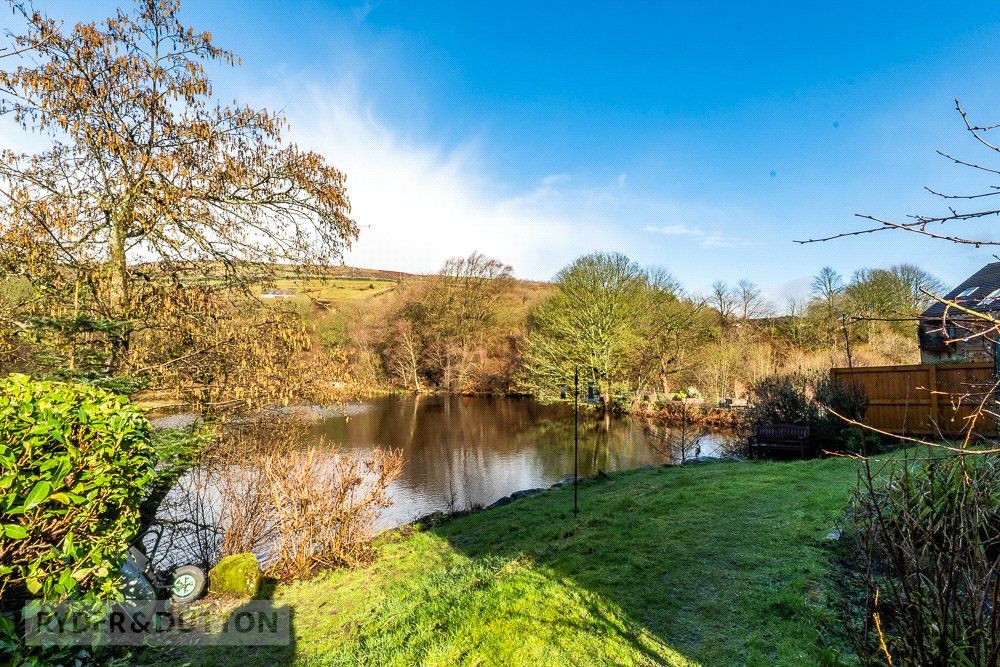 Property photo 2 of 30 Mill Pond View