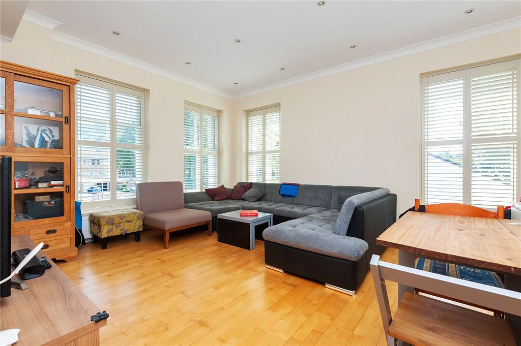 Property photo 2 of 12 Picture No. 16