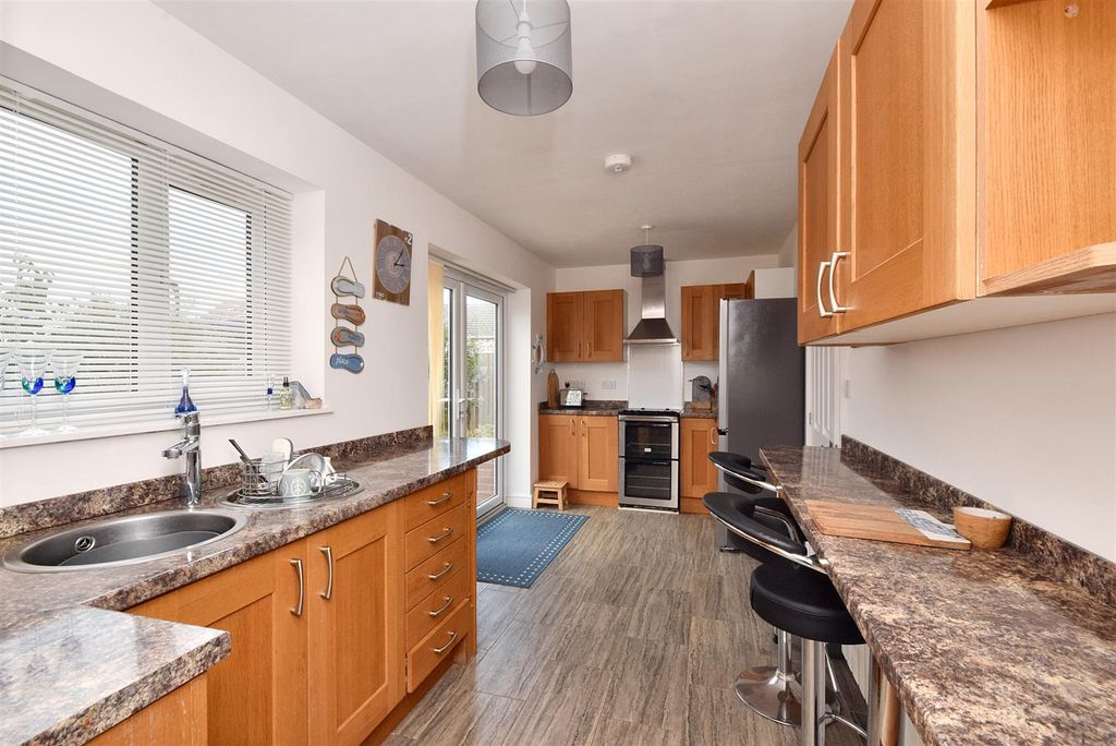 Property photo 2 of 8 6 (41).Jpg