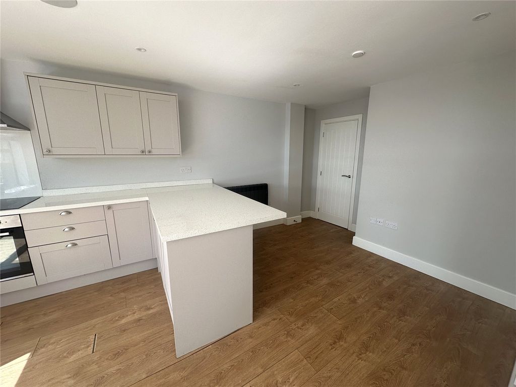 Property photo 3 of 8 Picture No. 03