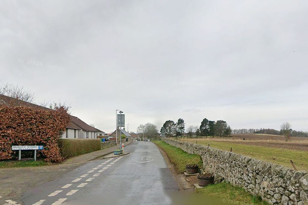 Property photo 3 of 4