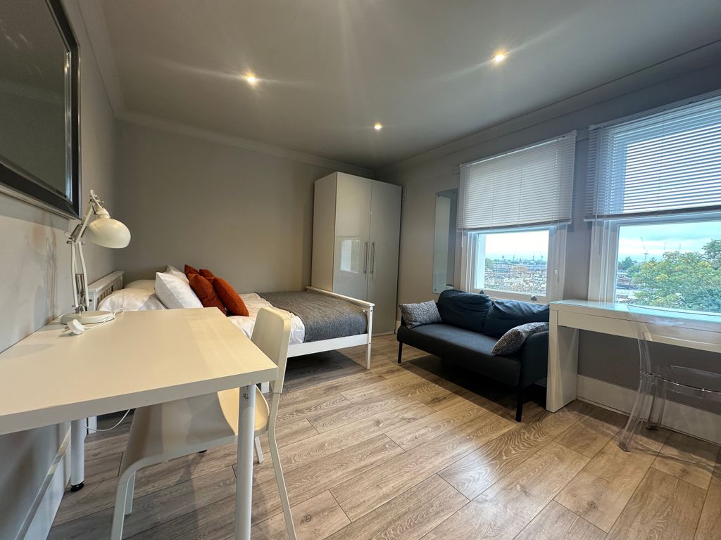 Property photo 2 of 5 Img_2554.Jpeg