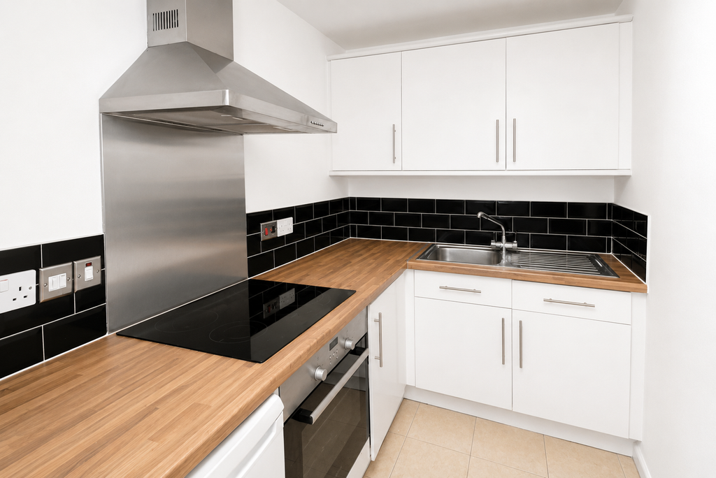 Property photo 2 of 5 Kitchen
