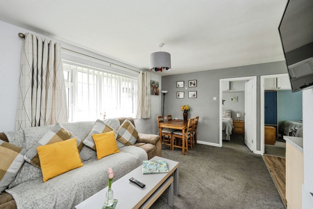 Property photo 1 of 20 Pbox-Img.Jpg