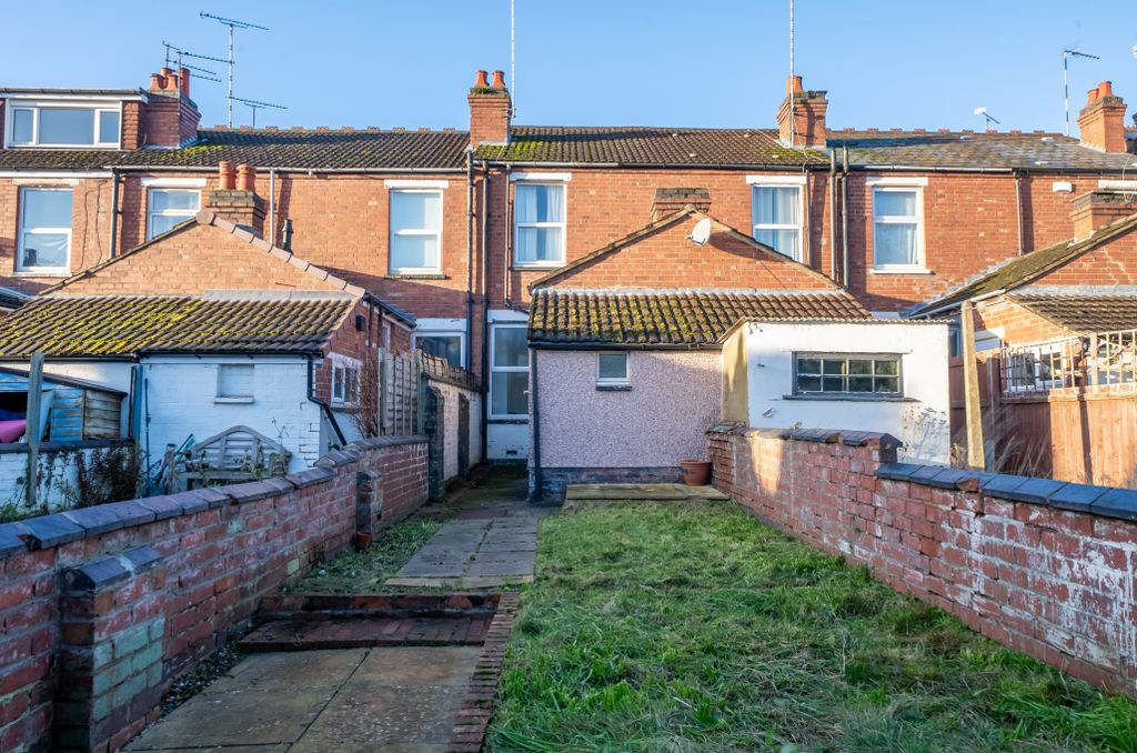 Property photo 2 of 20 Earlsdon00018