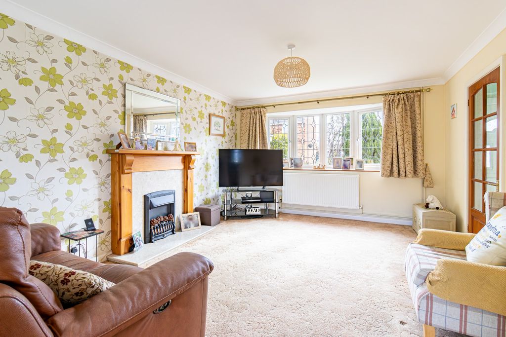 Property photo 2 of 21 5349384