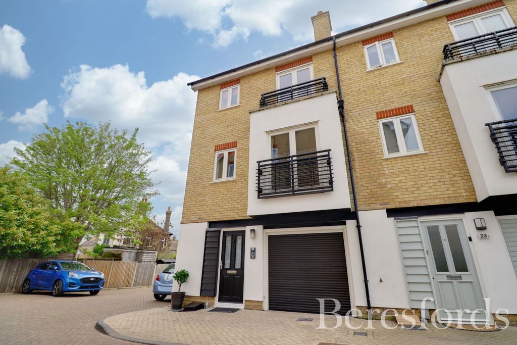 Property photo 1 of 24 Front