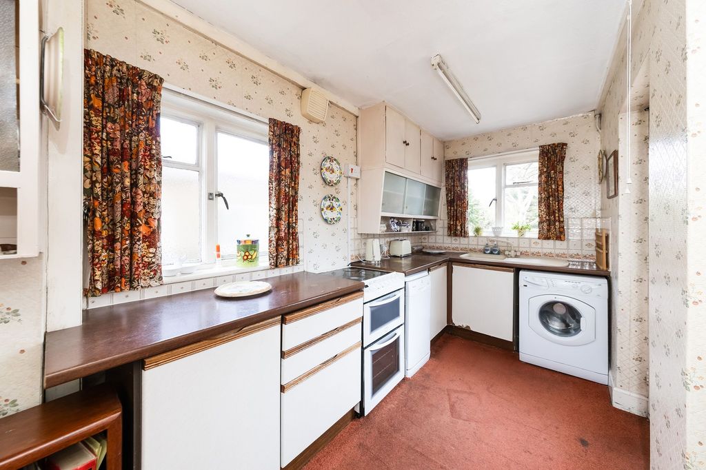 Additional image 6 of 4 bed detached house for saleHaydon Road, Didcot OX11