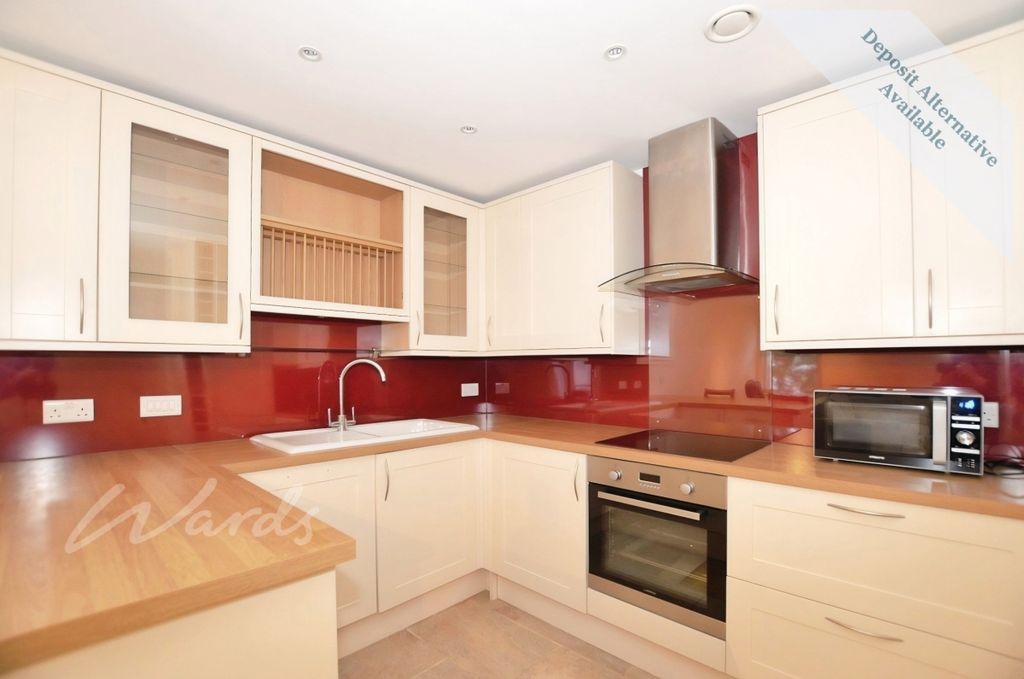 Property photo 2 of 10 Kitchen