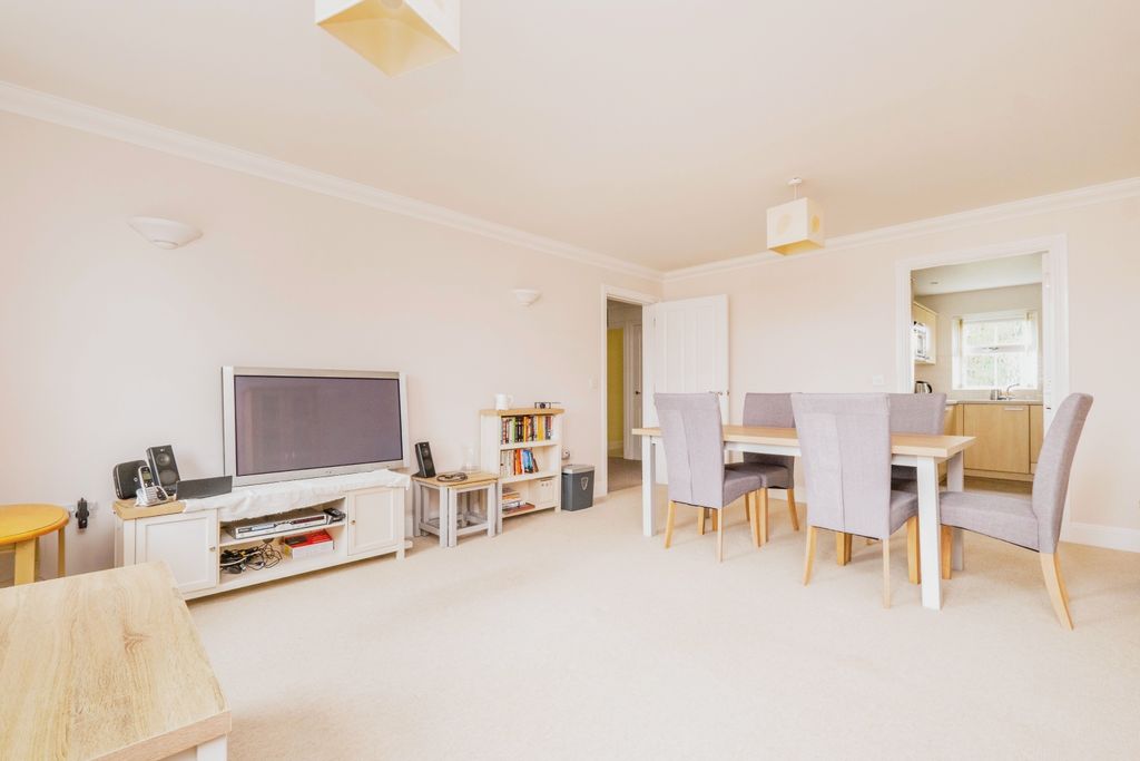 Property photo 2 of 17 Photography