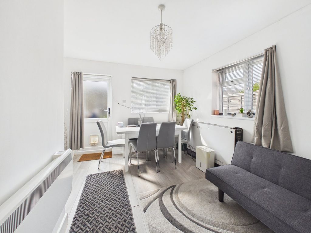 Property photo 2 of 10 2nd Reception/Bed 4