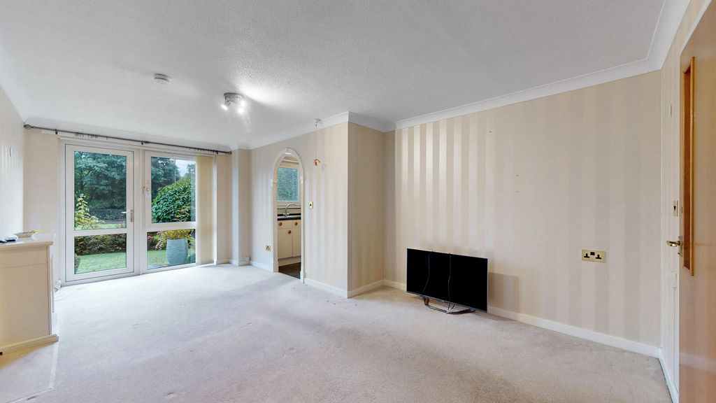 Property photo 2 of 21 32-Print-9 Fairview Court_28