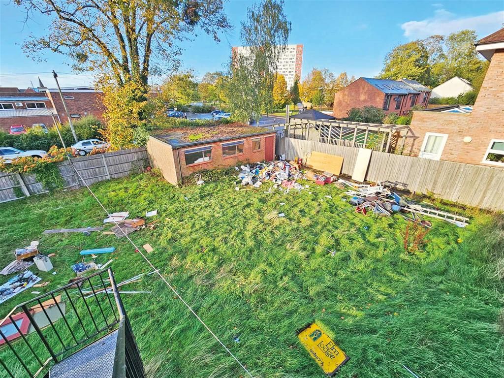 Property photo 2 of 10