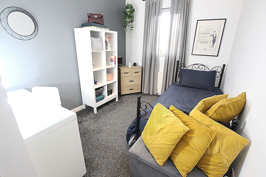 Additional image 11 of 2 bed flat for saleHawk Brae, Livingston EH54