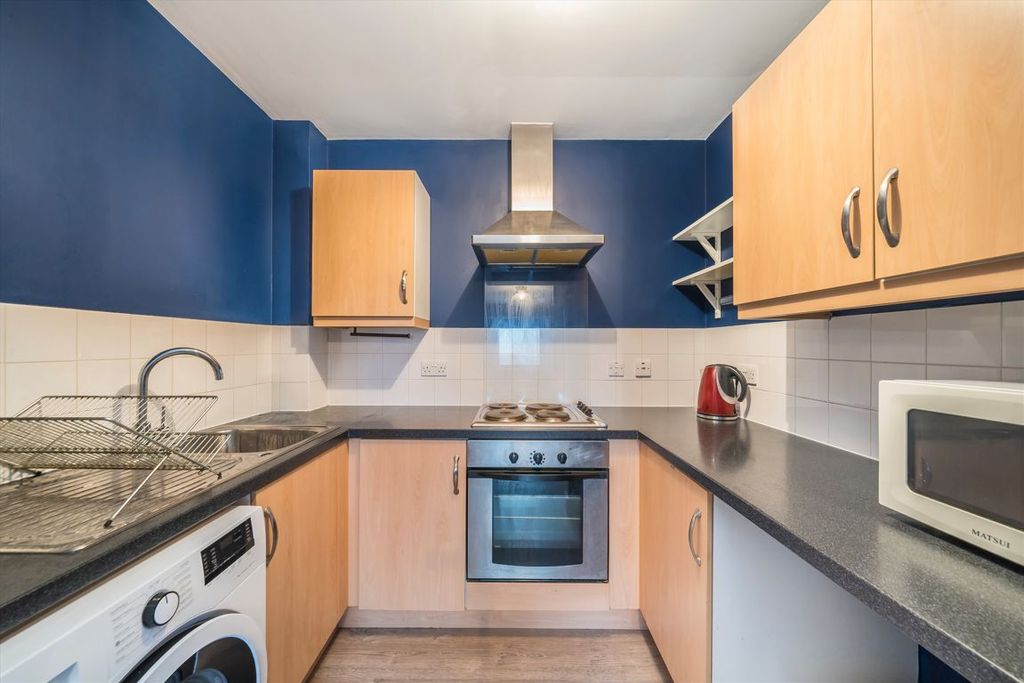 Property photo 3 of 5