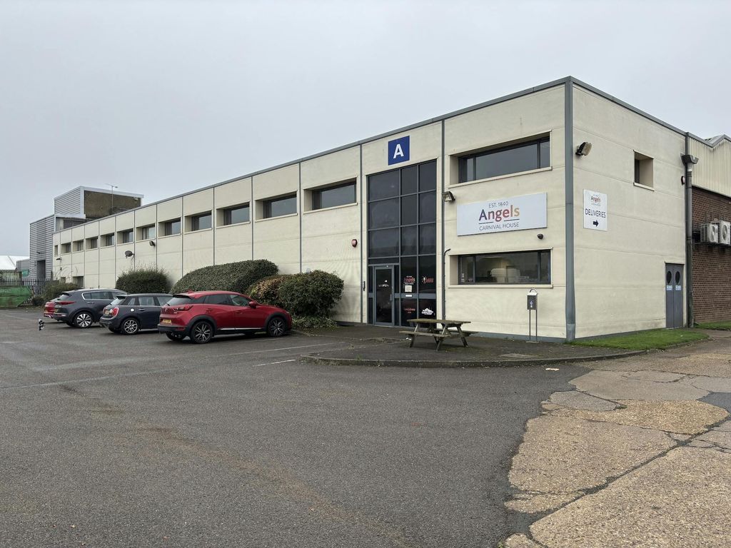 Property photo 1 of 6 Img_2541.Jpg