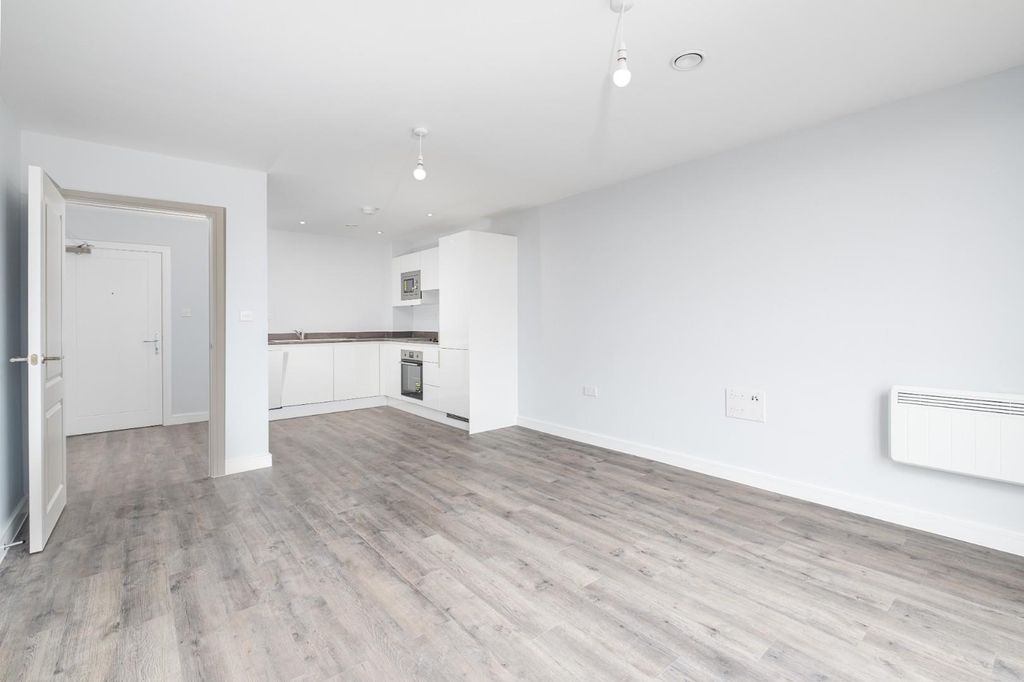 Property photo 3 of 15 Living Room