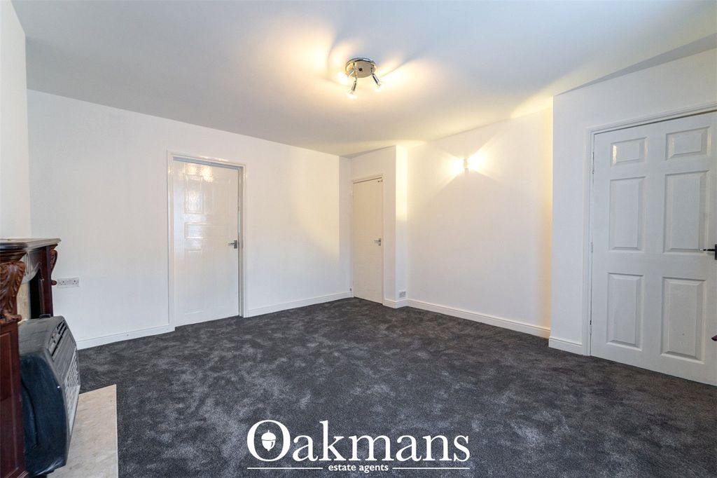 Property photo 3 of 37 Picture No. 17