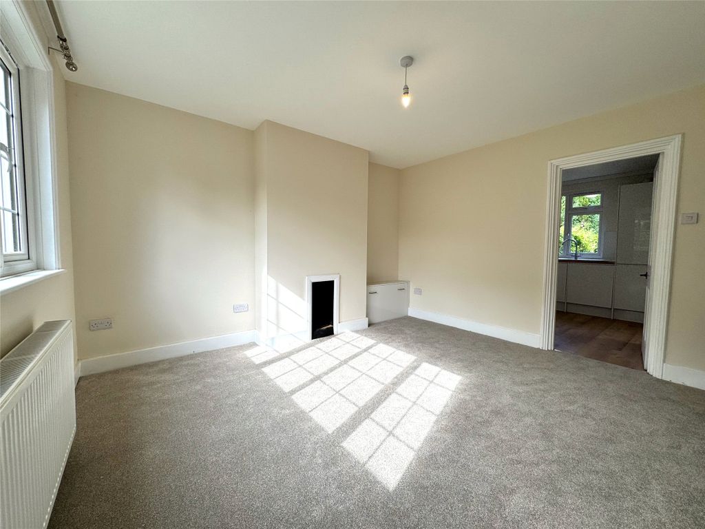 Property photo 3 of 15 Picture No. 06