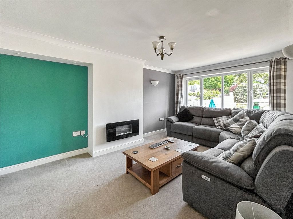 Property photo 3 of 13 Picture No. 04