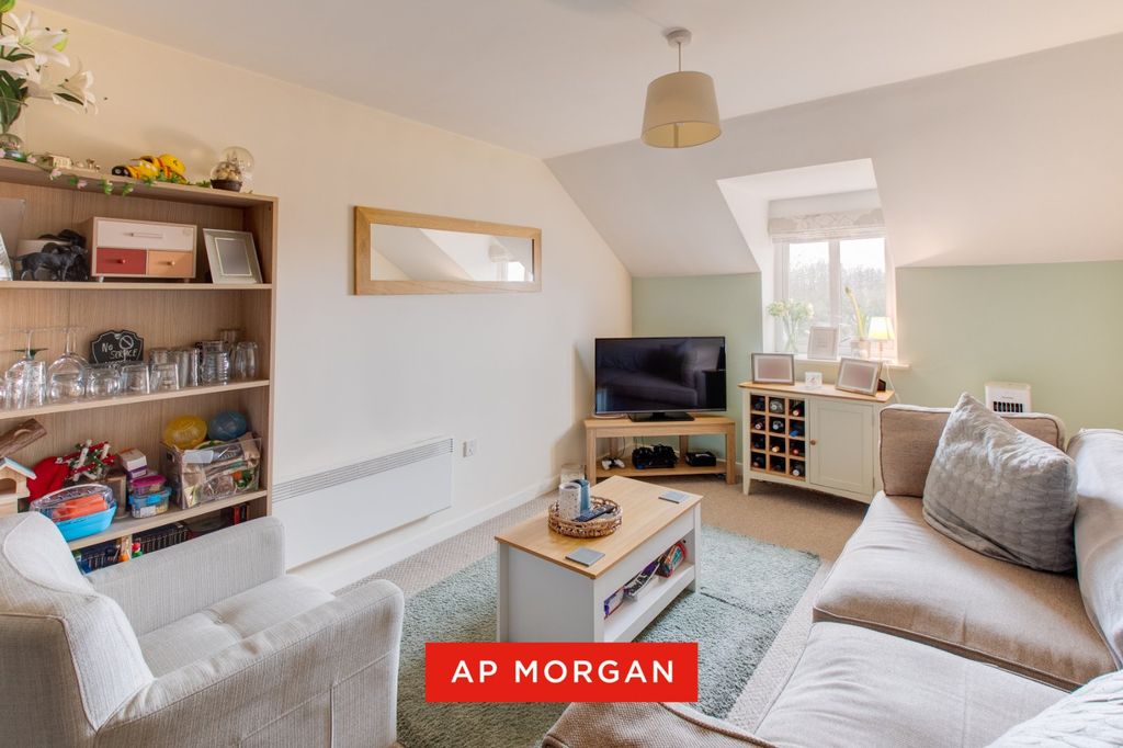 Property photo 2 of 13 Picture No. 08