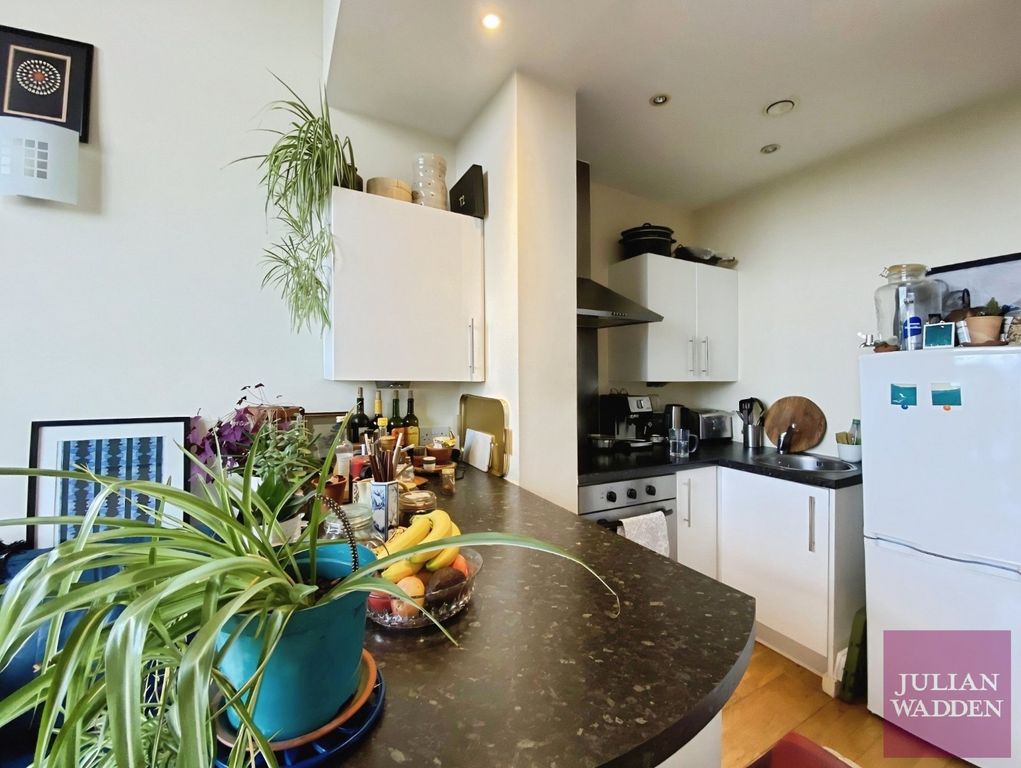 Property photo 3 of 8 Picture No. 17