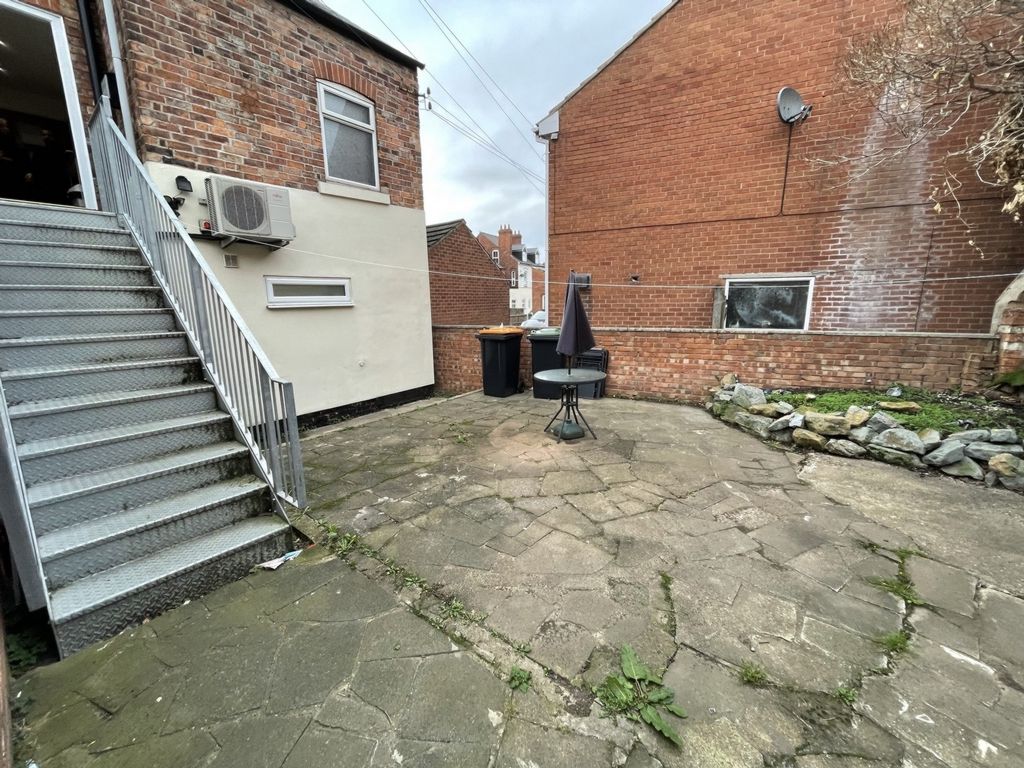 Property photo 2 of 11 Photo 5