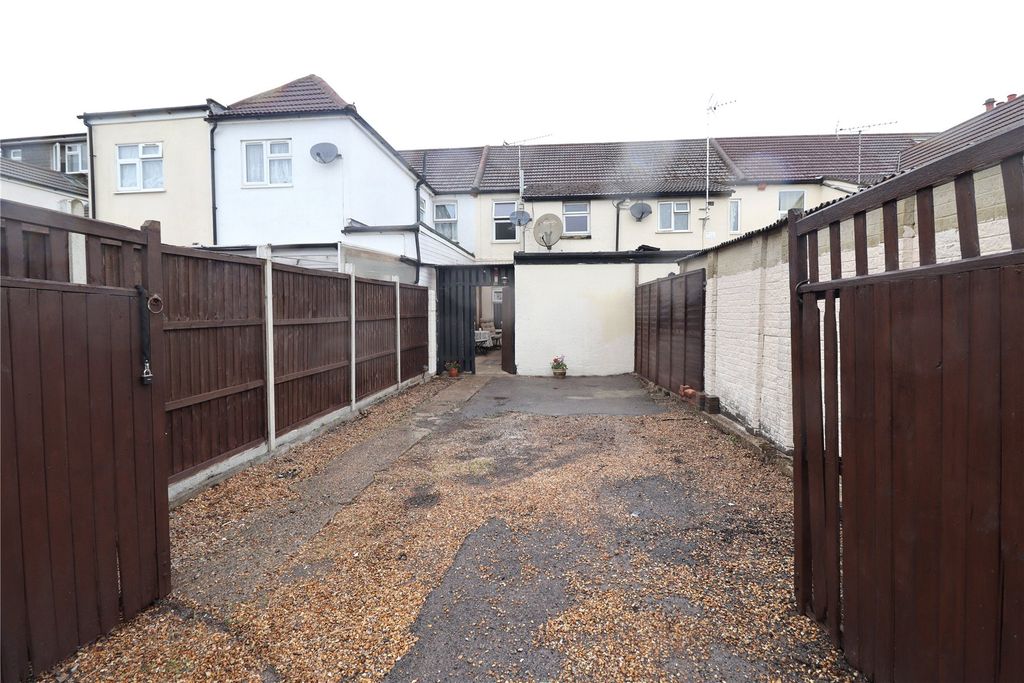 Property photo 2 of 12 Picture No. 43