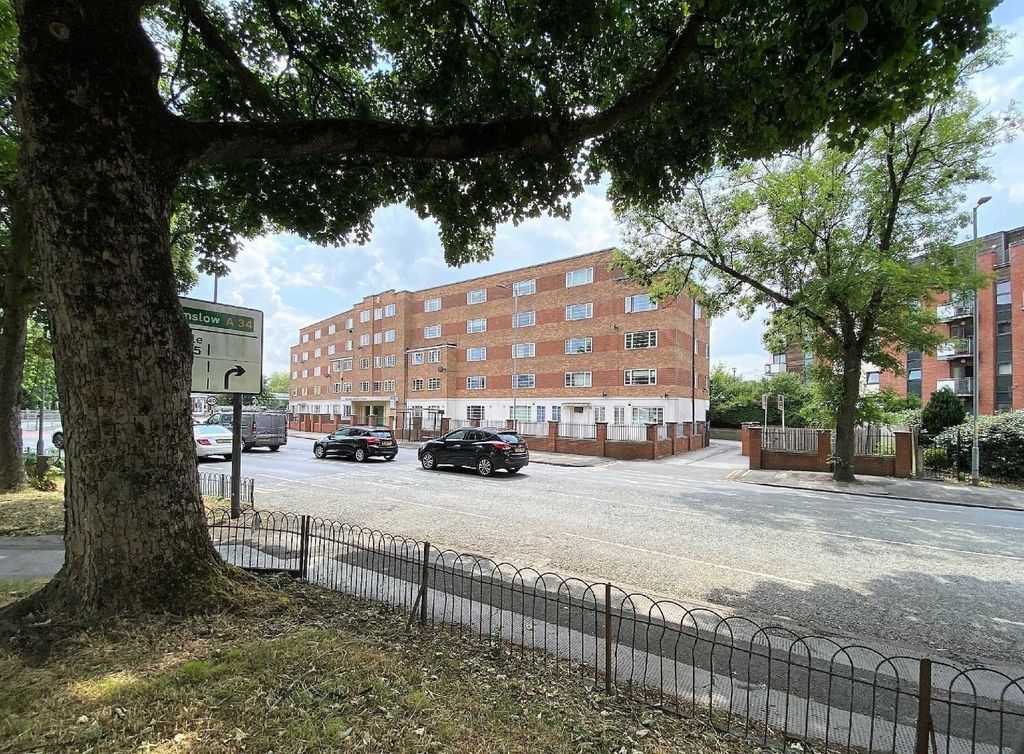 Property photo 1 of 10