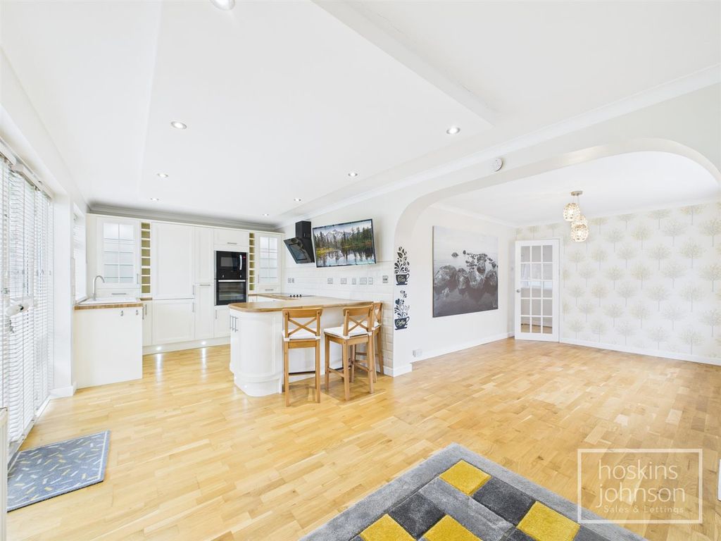 Property photo 3 of 34 Kitchen/Diner