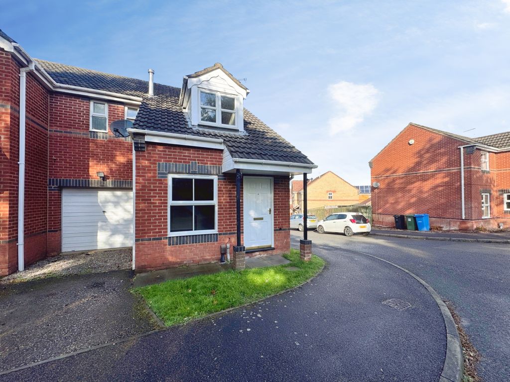 Property photo 1 of 16 1E688d18--4F12-B643-16963A6C3483-39775-000006DC403