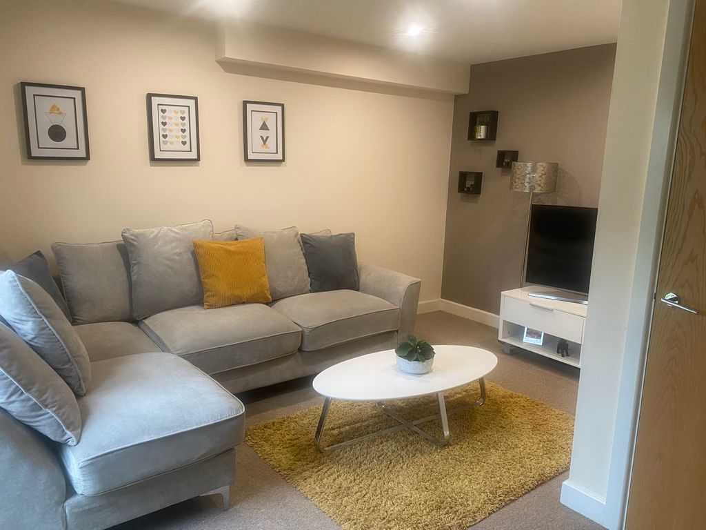 Property photo 2 of 7